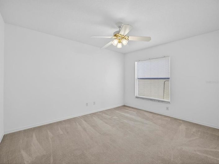 Image No.25-4 Bed House for sale