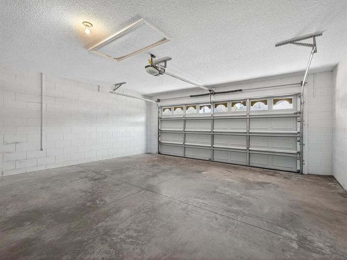 Image No.33-4 Bed House for sale