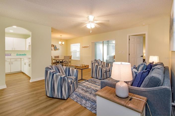 Image No.17-2 Bed House for sale