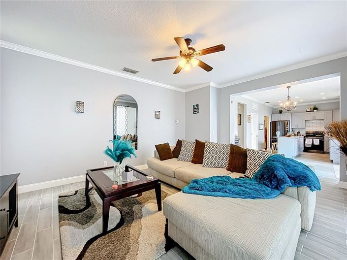 Image No.14-4 Bed House for sale