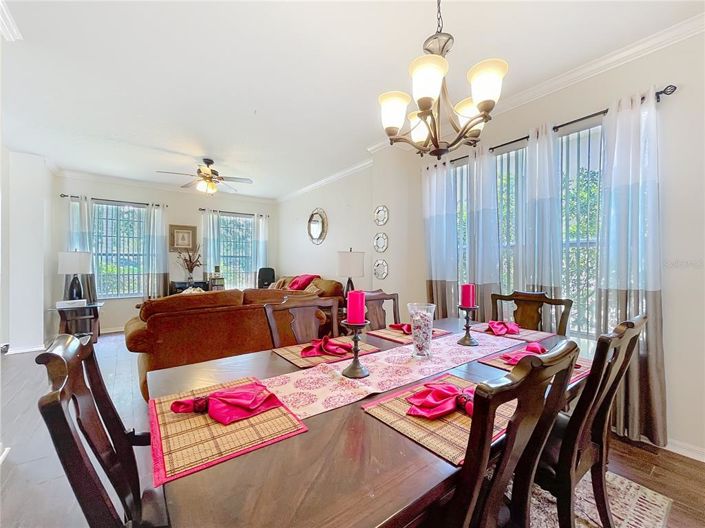 Image No.19-4 Bed House for sale