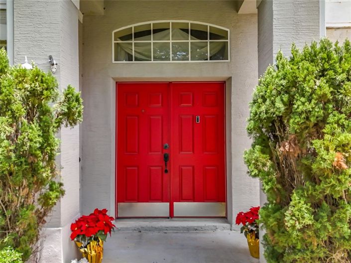 Image No.2-4 Bed House for sale