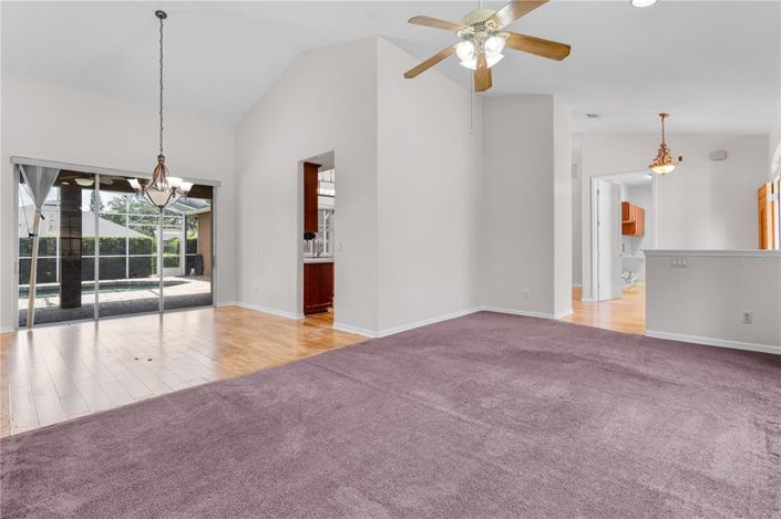 Image No.10-4 Bed House for sale