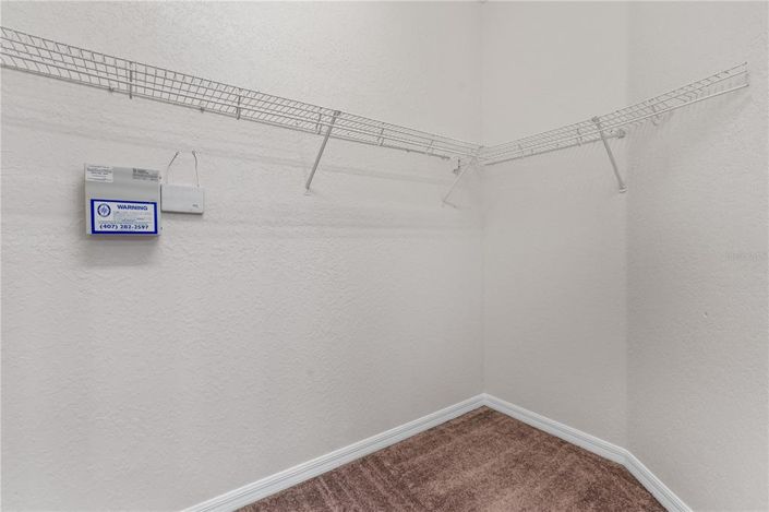 Image No.17-4 Bed House for sale