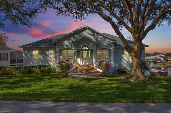 Image No.16-5 Bed House for sale