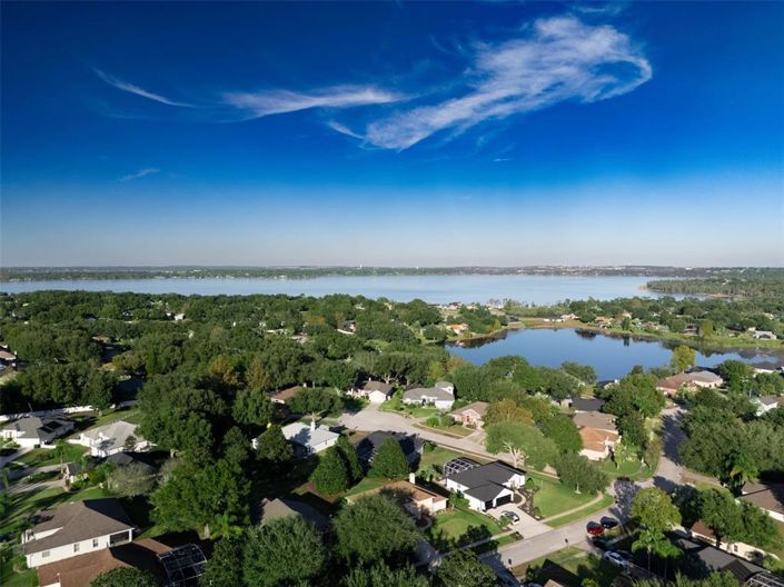 Image No.25-3 Bed House for sale