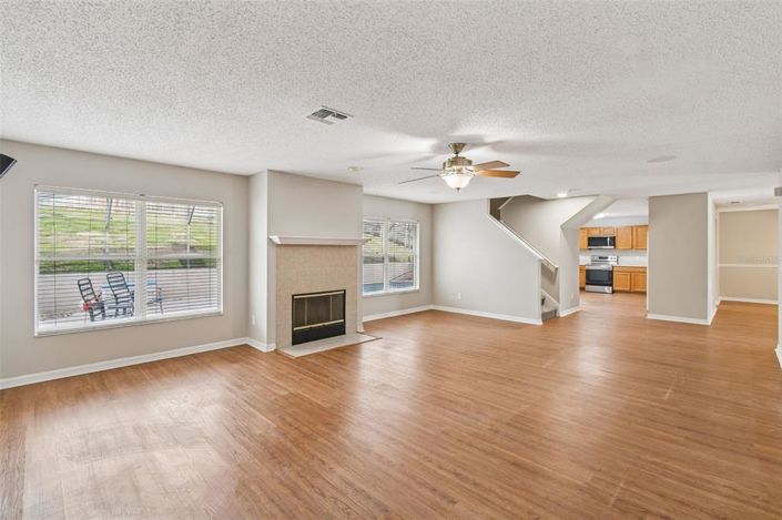 Image No.13-5 Bed House for sale