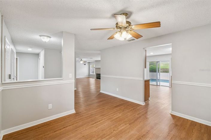 Image No.23-5 Bed House for sale