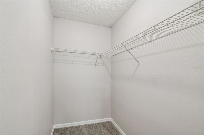 Image No.43-5 Bed House for sale