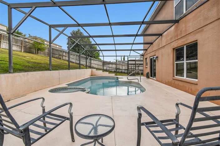 Image No.53-5 Bed House for sale