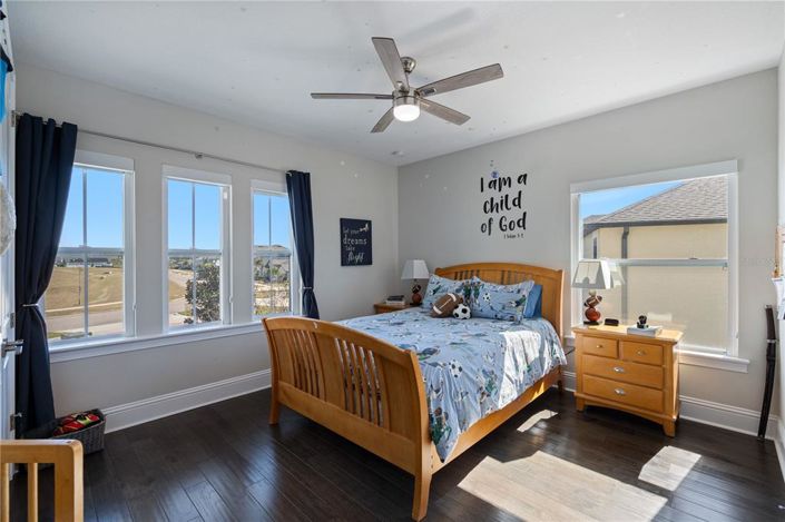 Image No.27-5 Bed House for sale