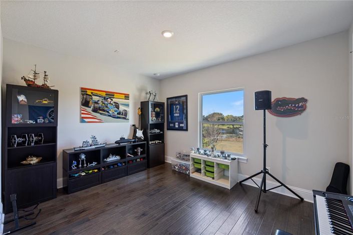 Image No.29-5 Bed House for sale