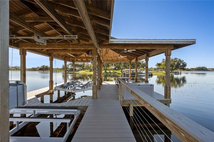 Image No.43-5 Bed House for sale