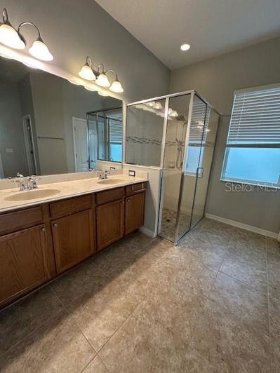 Image No.9-3 Bed House for sale