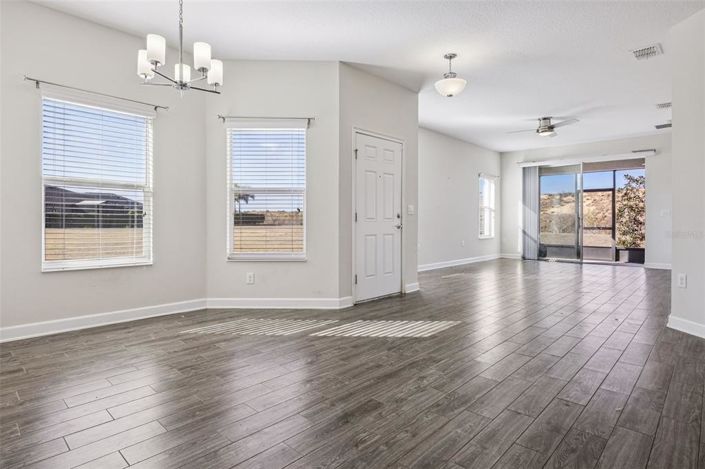 Image No.5-Villa de 2 chambres à vendre à Saint John