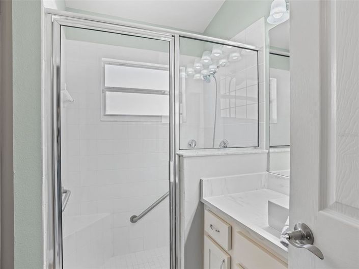 Image No.16-2 Bed House for sale