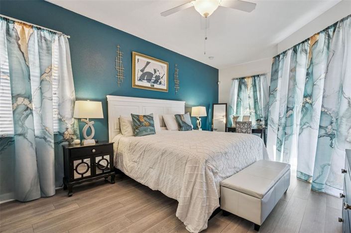 Image No.10-3 Bed House for sale