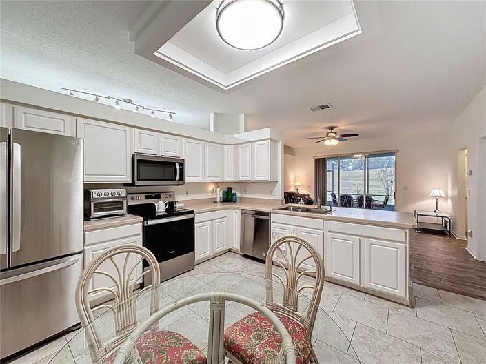 Image No.17-3 Bed House for sale