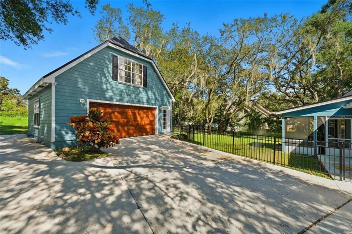 Image No.3-4 Bed House for sale