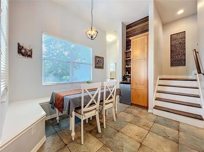 Image No.15-4 Bed House for sale