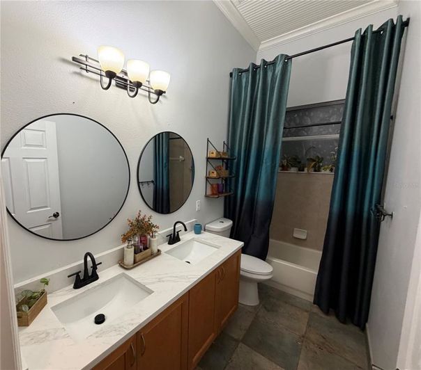 Image No.28-4 Bed House for sale