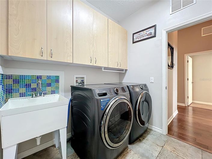 Image No.39-4 Bed House for sale