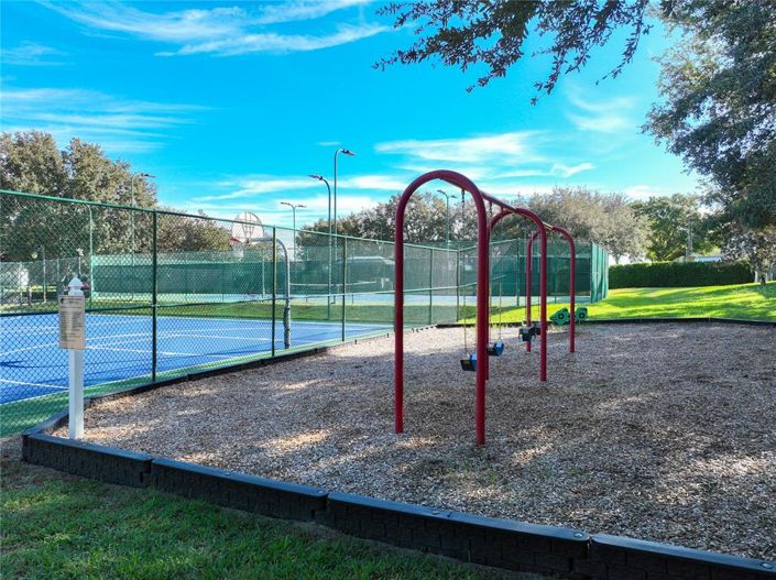 Image No.55-4 Bed House for sale