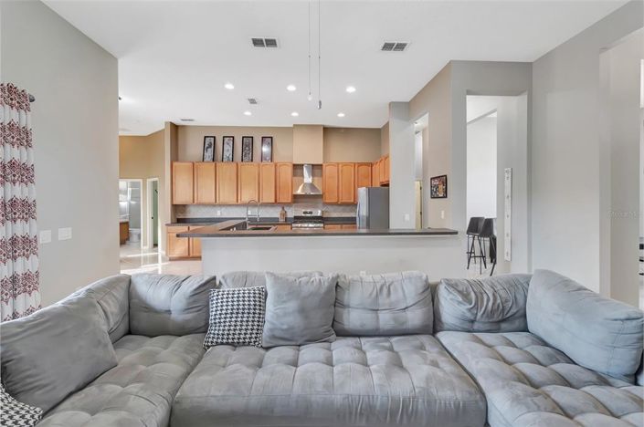 Image No.11-4 Bed House for sale