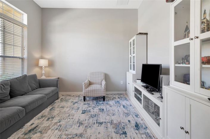 Image No.16-4 Bed House for sale