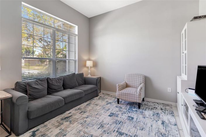 Image No.18-4 Bed House for sale