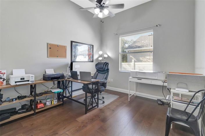 Image No.21-4 Bed House for sale