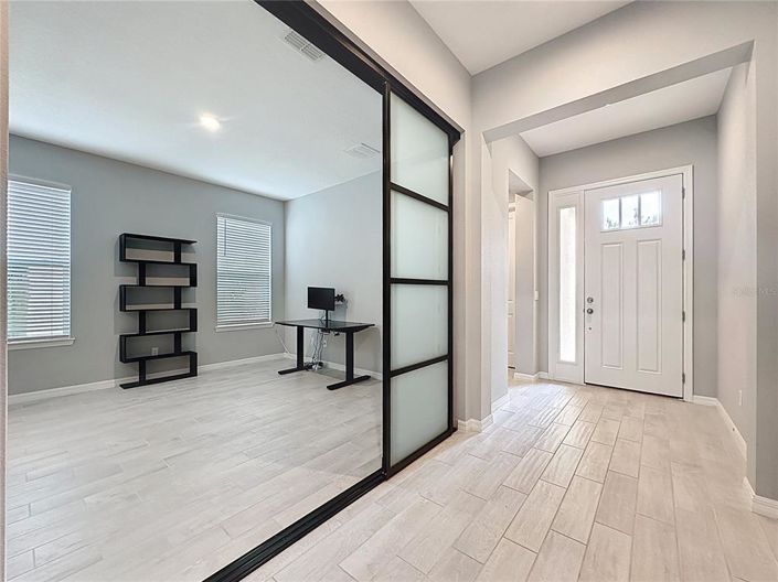 Image No.19-4 Bed House for sale