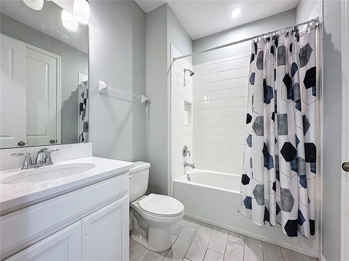 Image No.26-4 Bed House for sale