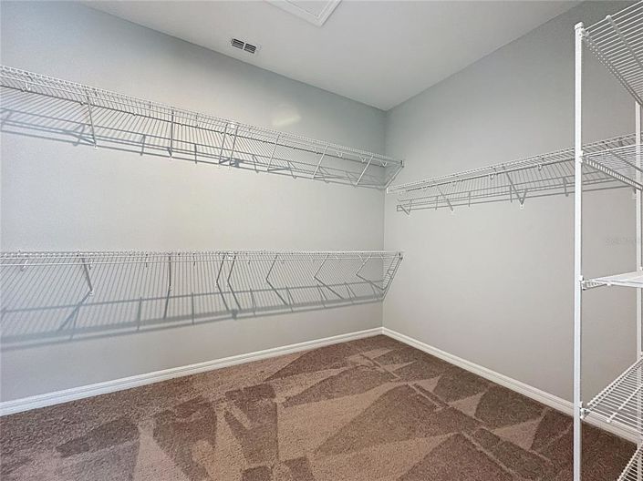 Image No.36-4 Bed House for sale