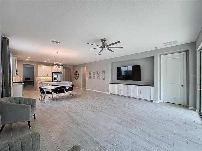 Image No.42-4 Bed House for sale