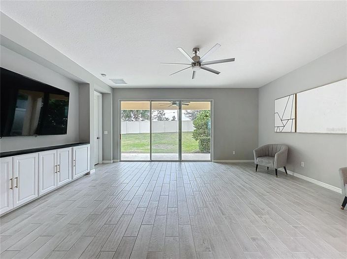 Image No.56-4 Bed House for sale