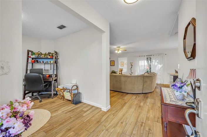 Image No.3-Maison de 2 chambres à vendre à Saint John