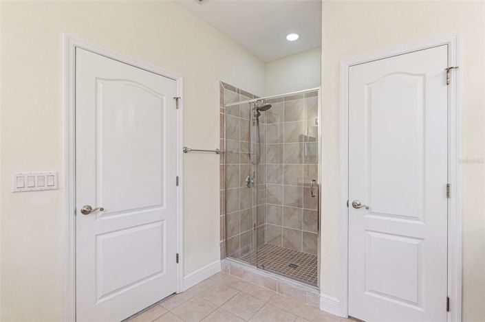 Image No.19-3 Bed Townhouse for sale