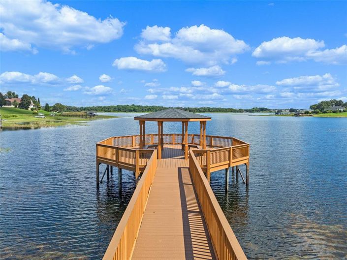 Image No.37-3 Bed Townhouse for sale