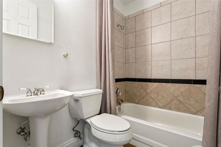 Image No.55-4 Bed House for sale