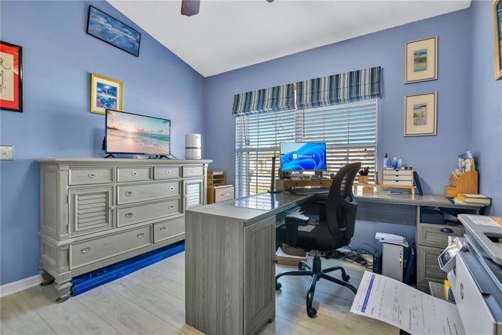 Image No.20-3 Bed House for sale