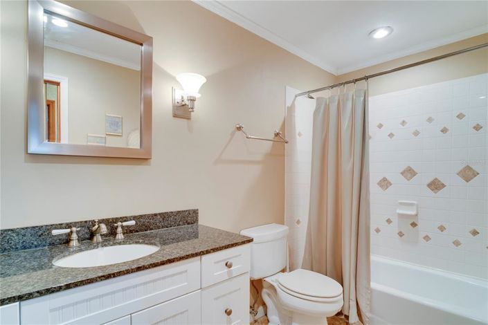 Image No.12-4 Bed House for sale