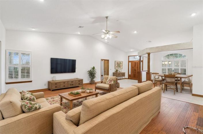 Image No.4-3 Bed House for sale