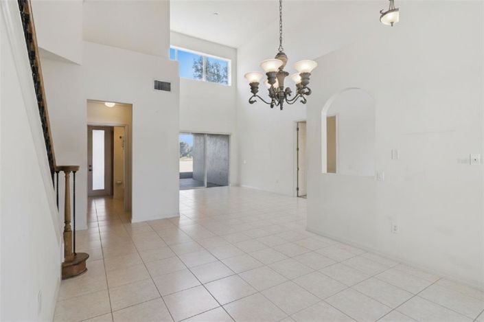 Image No.6-Maison de 5 chambres à vendre à Saint John