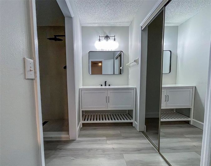 Image No.37-3 Bed House for sale