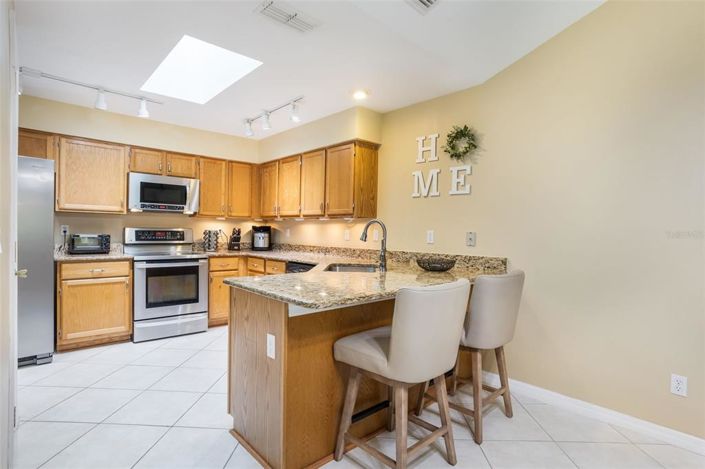 Image No.10-2 Bed Townhouse for sale