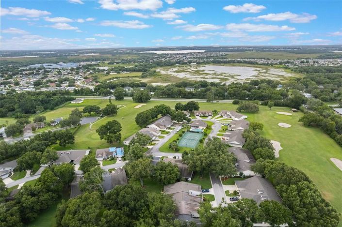 Image No.21-2 Bed Townhouse for sale