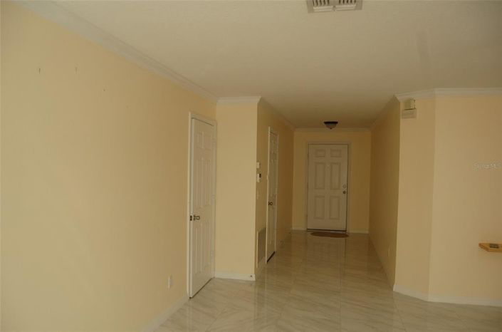 Image No.21-3 Bed House for sale