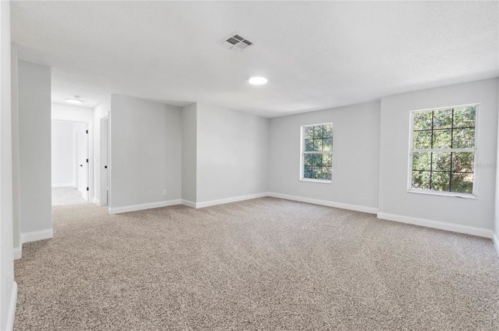 Image No.16-5 Bed House for sale