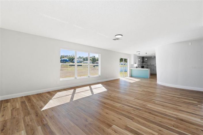 Image No.9-Maison de 5 chambres à vendre à Saint John